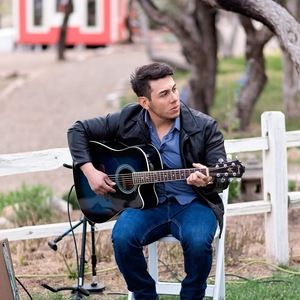 Meet your Posher, Jaime